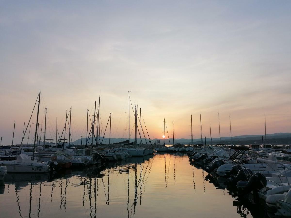 La mer à 3 minutes, la clé d'un séjour réussi ! Saint-Cyr-sur-Mer Extérieur photo